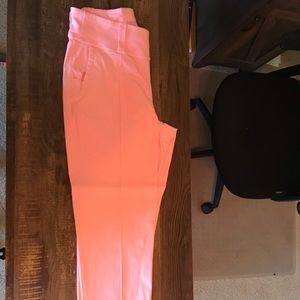Jofit ladies like new golf pants.